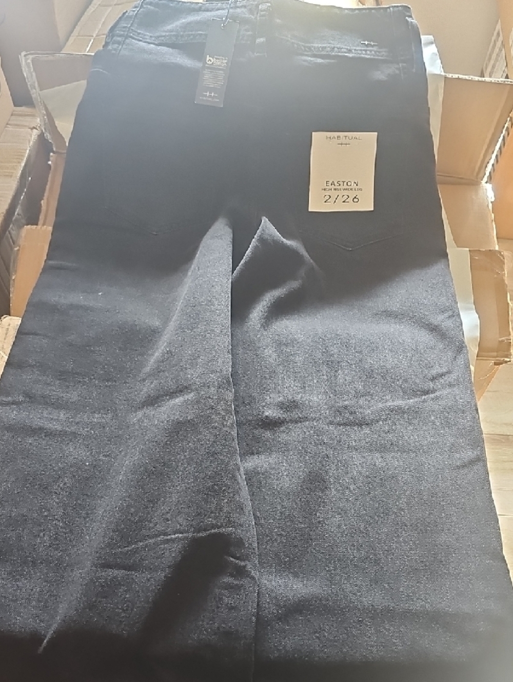 Habitual EASTON Wide Leg High Rise Jeans - Picture 4 of 8